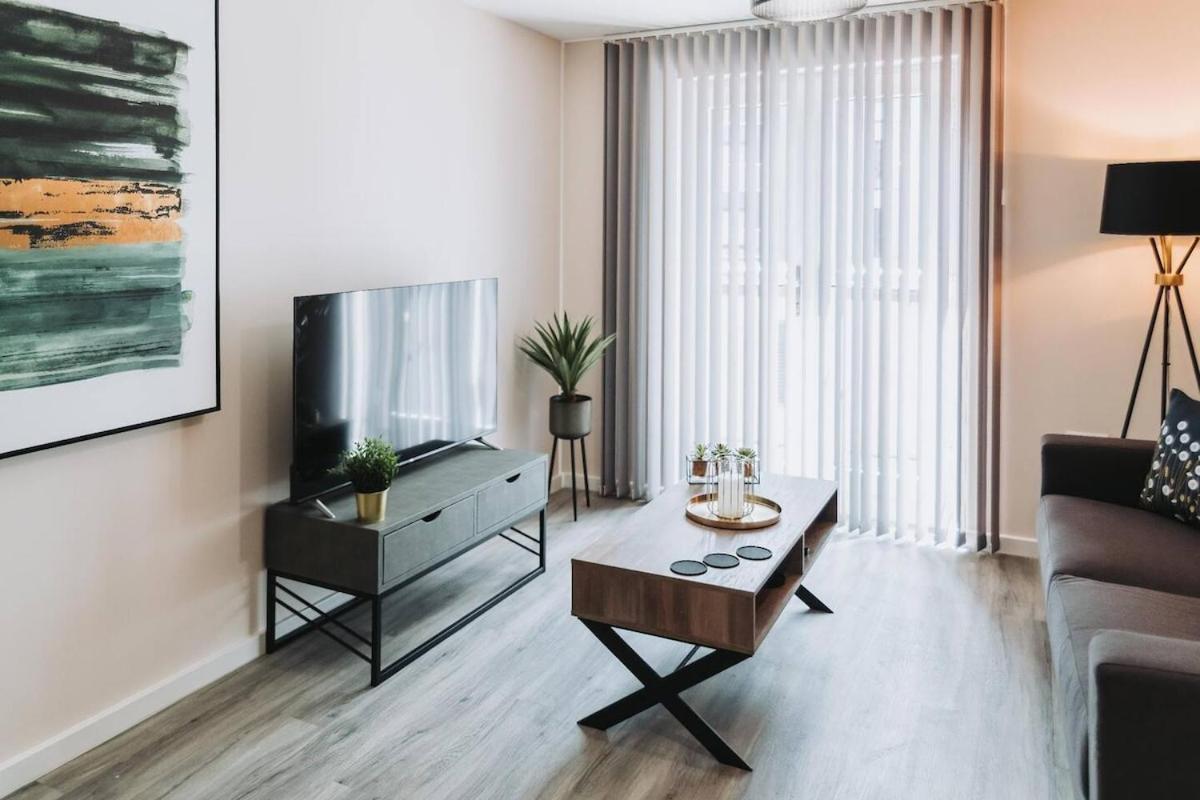 Apartment 2bed 2bath Nr Old Trafford Parking